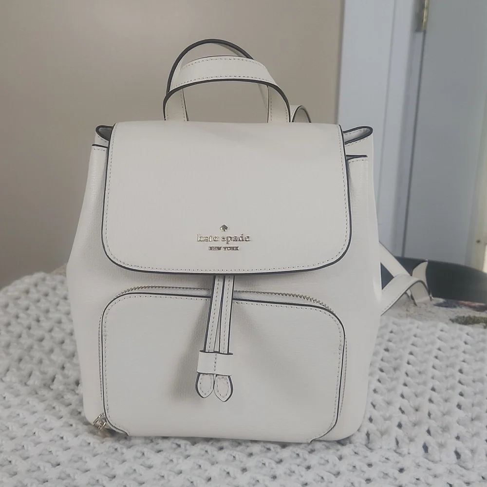 Kate Spade New York Kristi backpack 🎒  New with tag gold hardware adjustable st - Picture 3 of 8